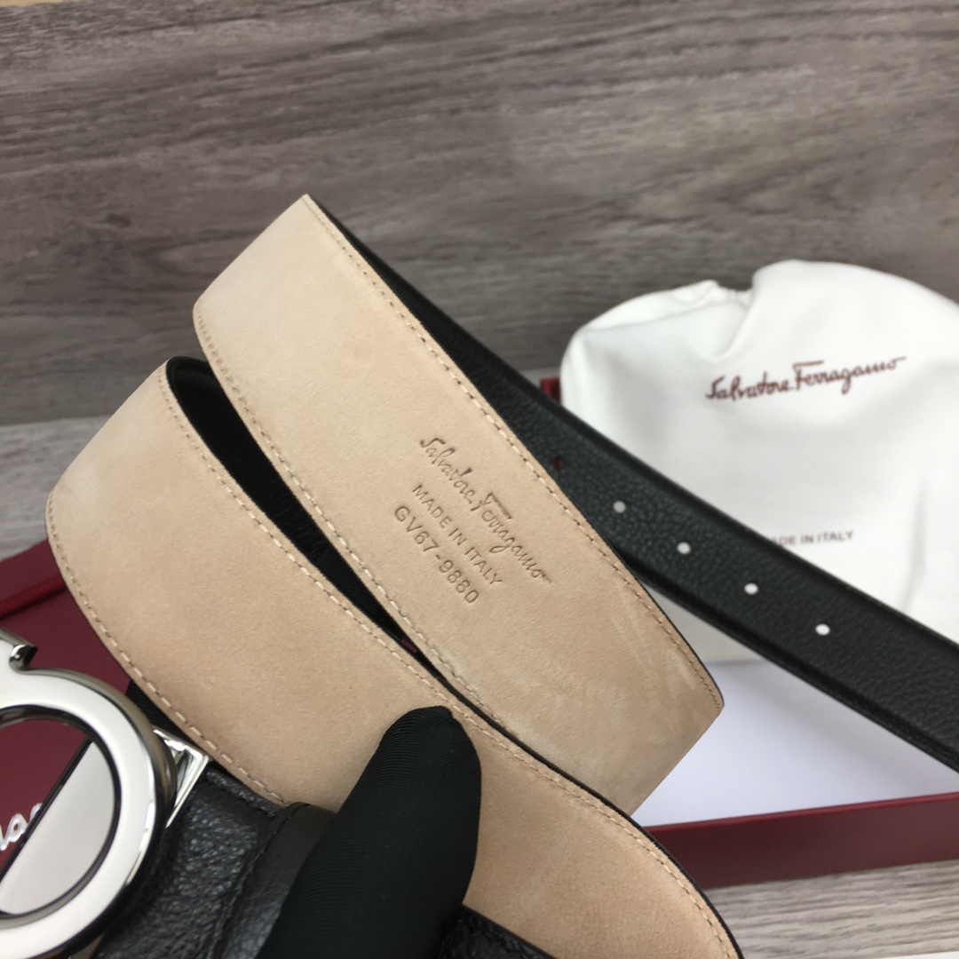 Salvatore Ferragamo NFC-Enabled Belt