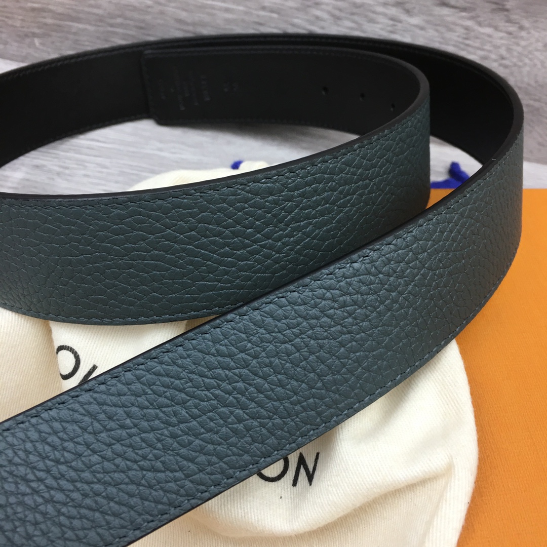 Louis Vuitton LV Men's 40mm Reversible Belt