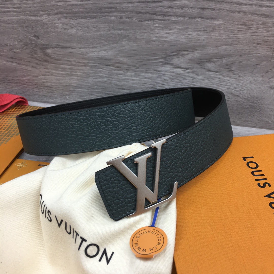 Louis Vuitton LV Men's 40mm Reversible Belt