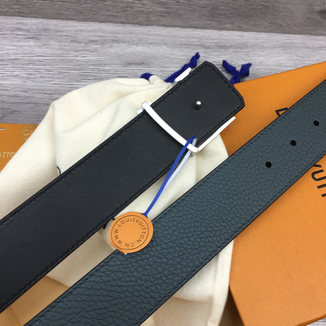 Louis Vuitton LV Men's 40mm Reversible Belt