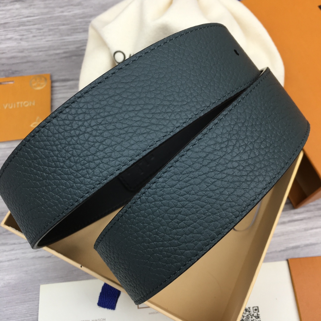 Louis Vuitton LV Men's 40mm Reversible Belt