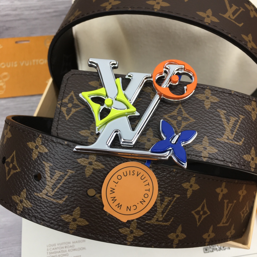 Louis Vuitton LV Reversible 4cm Belt