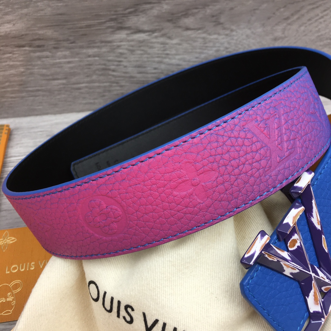 Louis Vuitton LV 40mm Reversible Leather Belt