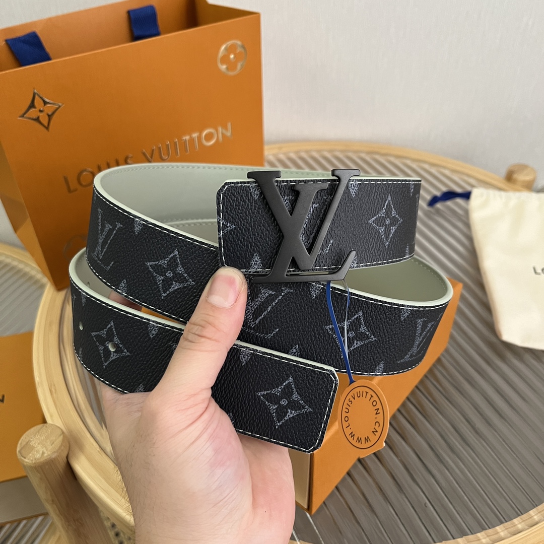 Louis Vuitton LV Custom 4cm Reversible Canvas Belt