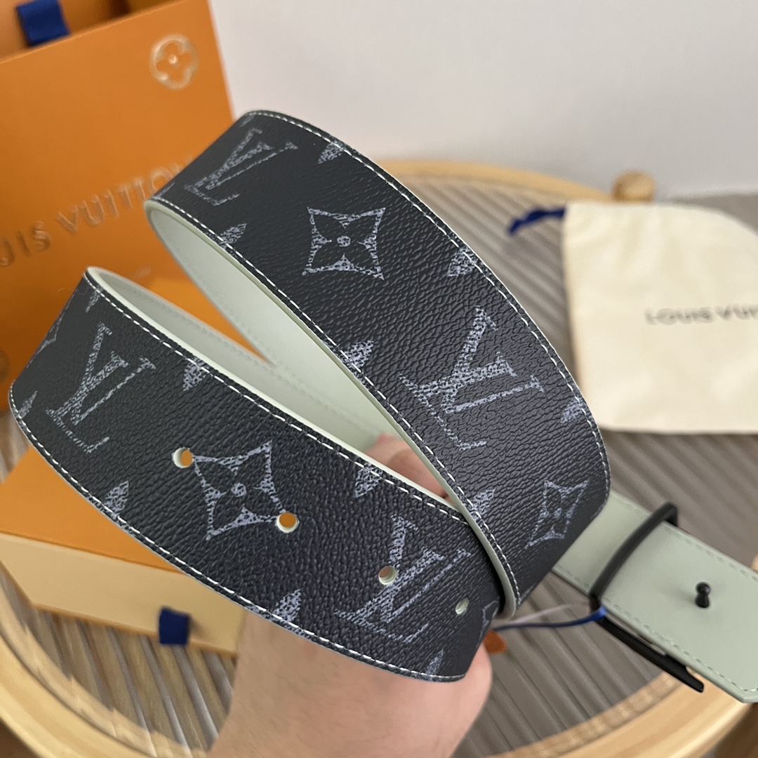 Louis Vuitton LV Custom 4cm Reversible Canvas Belt