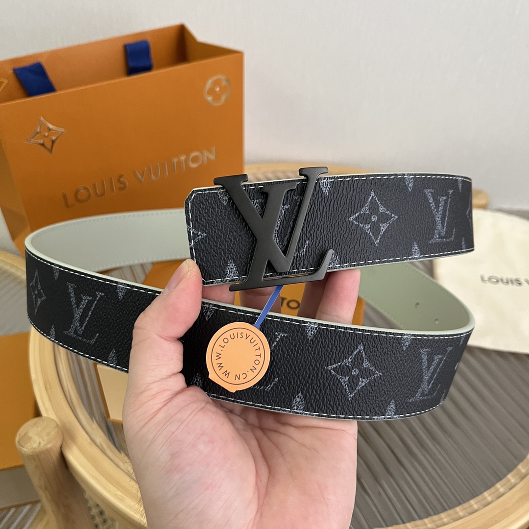 Louis Vuitton LV Custom 4cm Reversible Canvas Belt