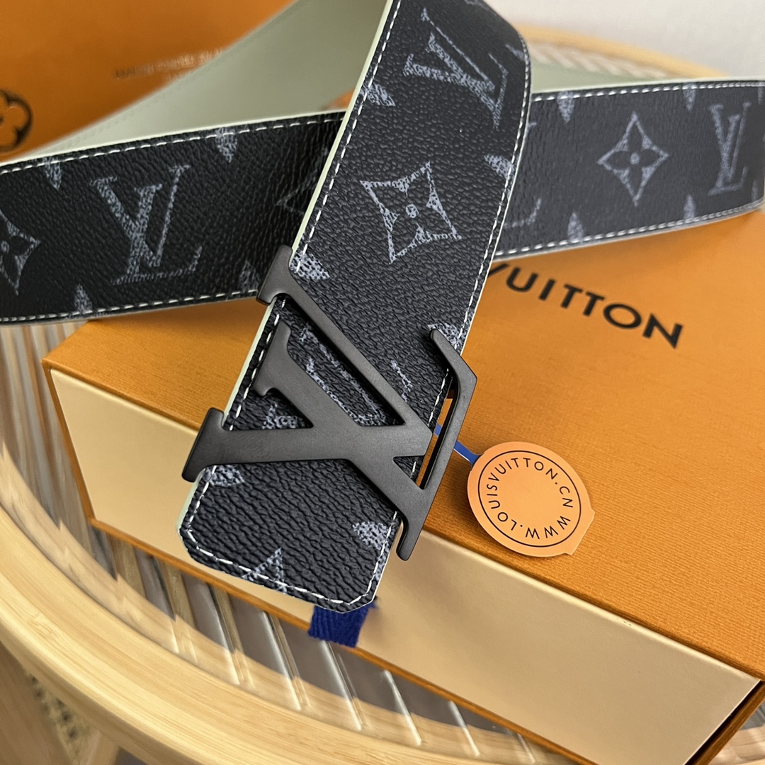 Louis Vuitton LV Custom 4cm Reversible Canvas Belt