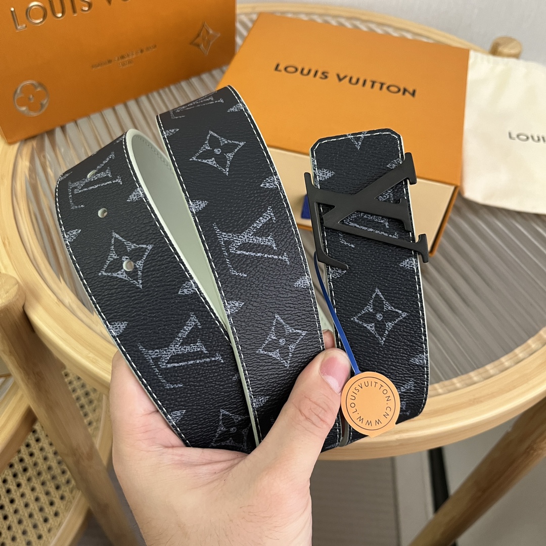 Louis Vuitton LV Custom 4cm Reversible Canvas Belt