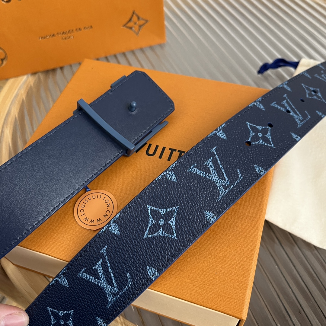 Louis Vuitton LV Custom 4cm Reversible Canvas Belt