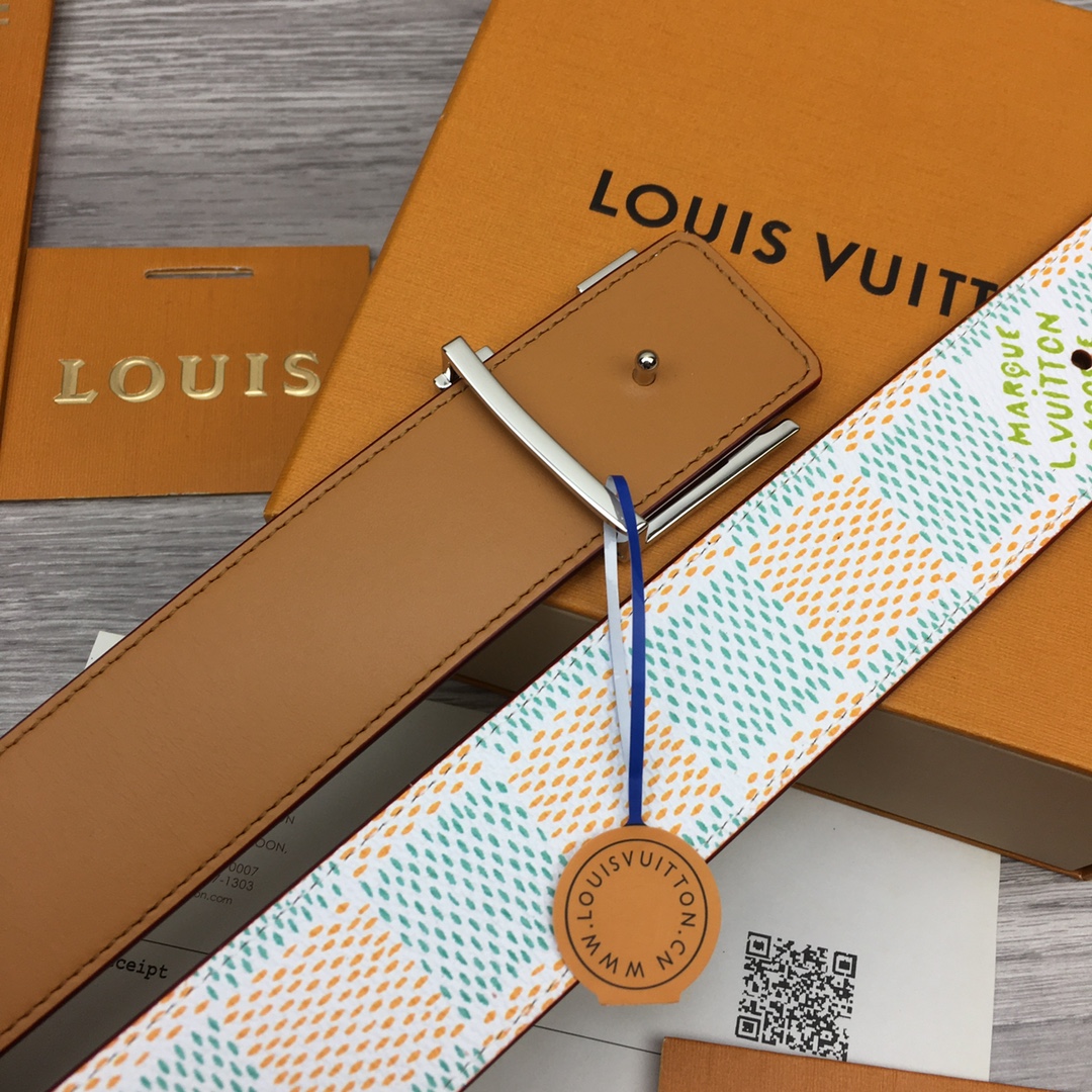 Louis Vuitton Men's Custom Canvas Belt