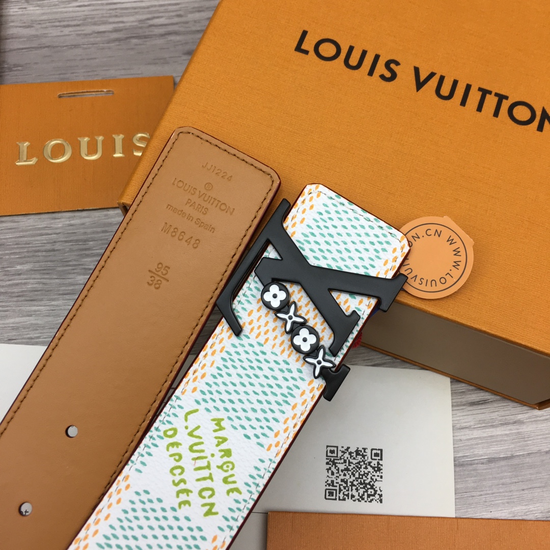 Louis Vuitton Men's Custom Canvas Belt