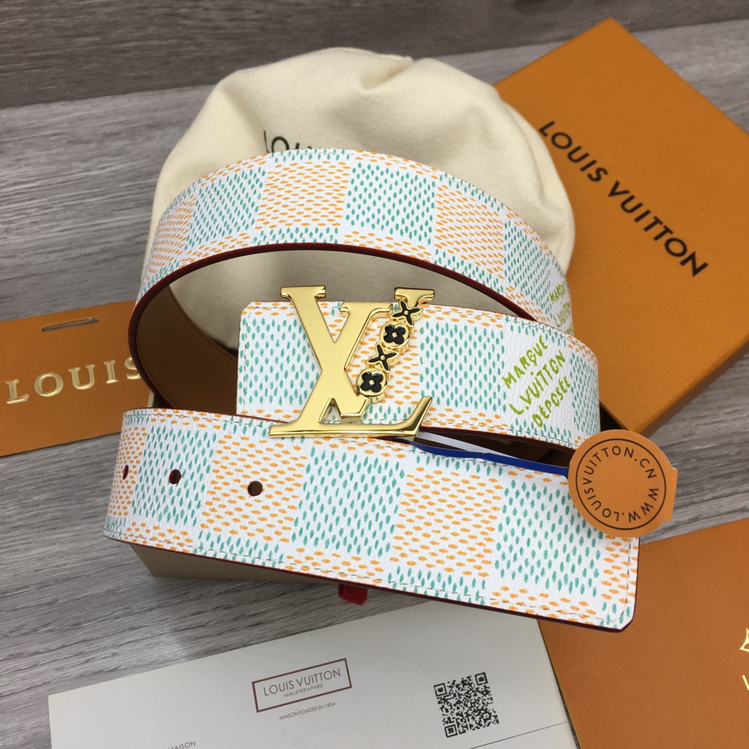 Louis Vuitton Men's Custom Canvas Belt