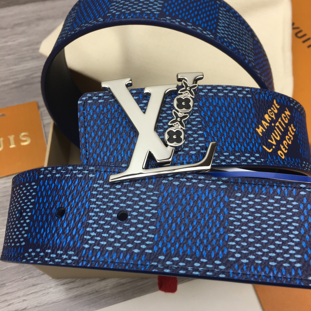 Louis Vuitton Men's Custom Canvas Belt