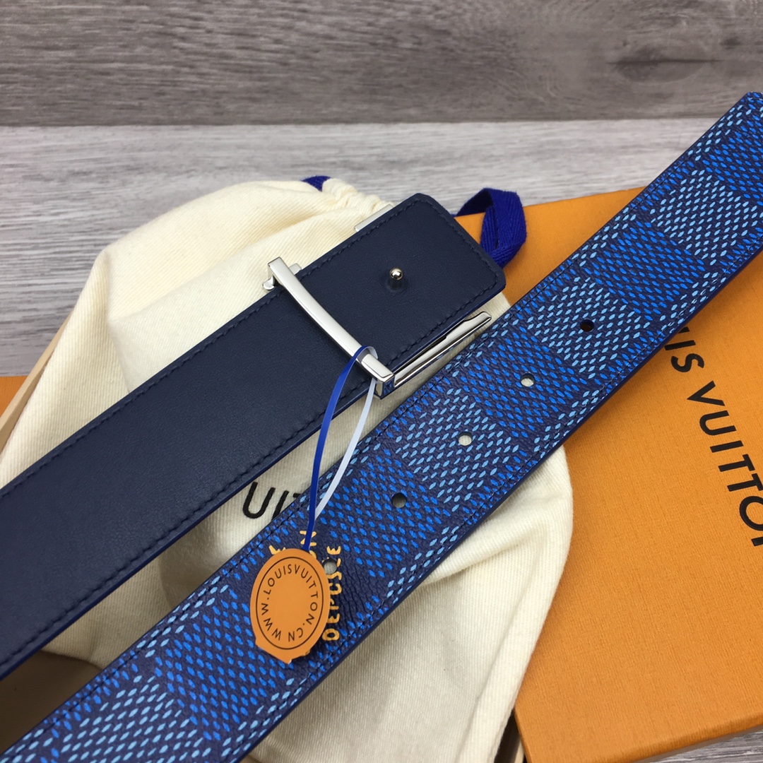 Louis Vuitton Men's Custom Canvas Belt