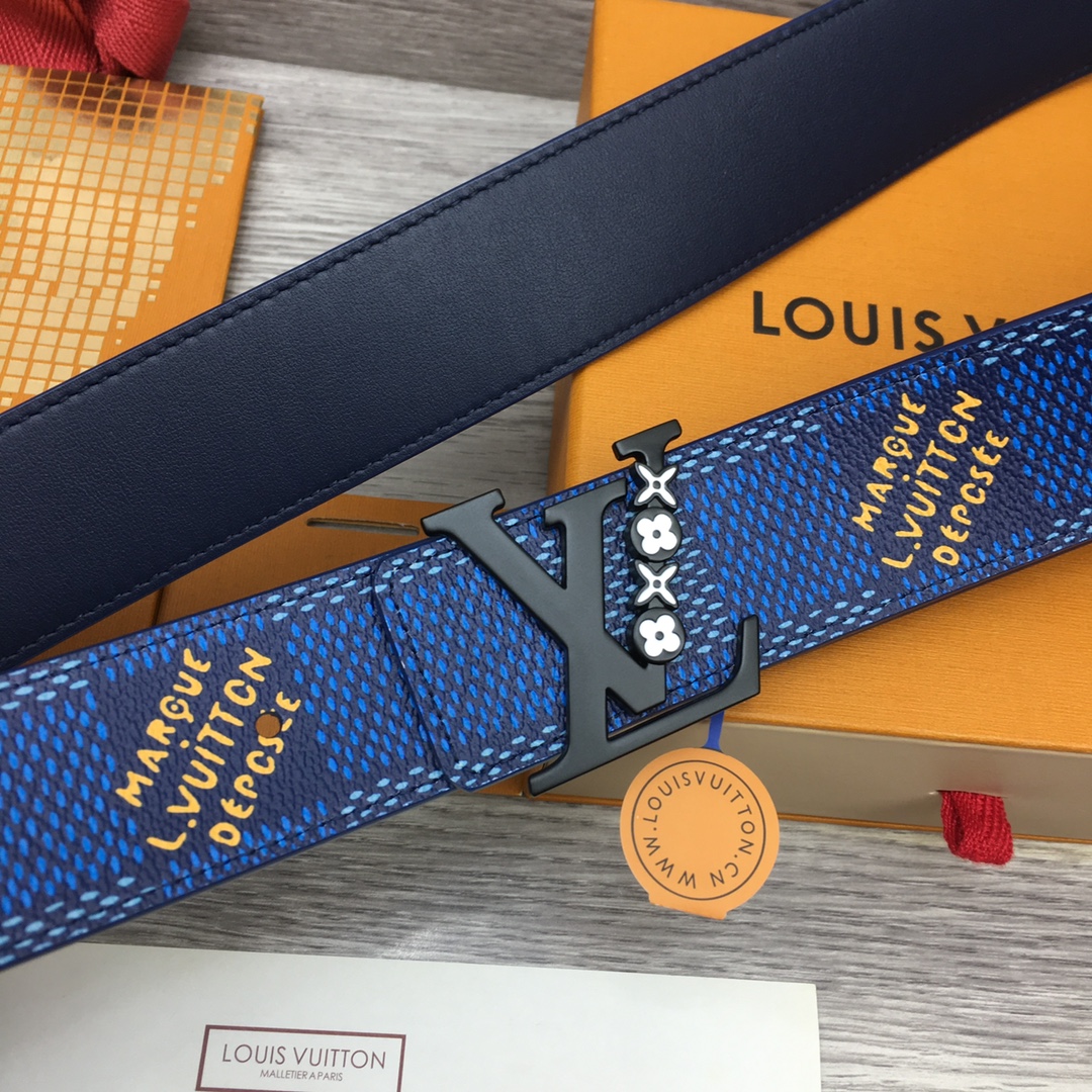 Louis Vuitton Men's Custom Canvas Belt