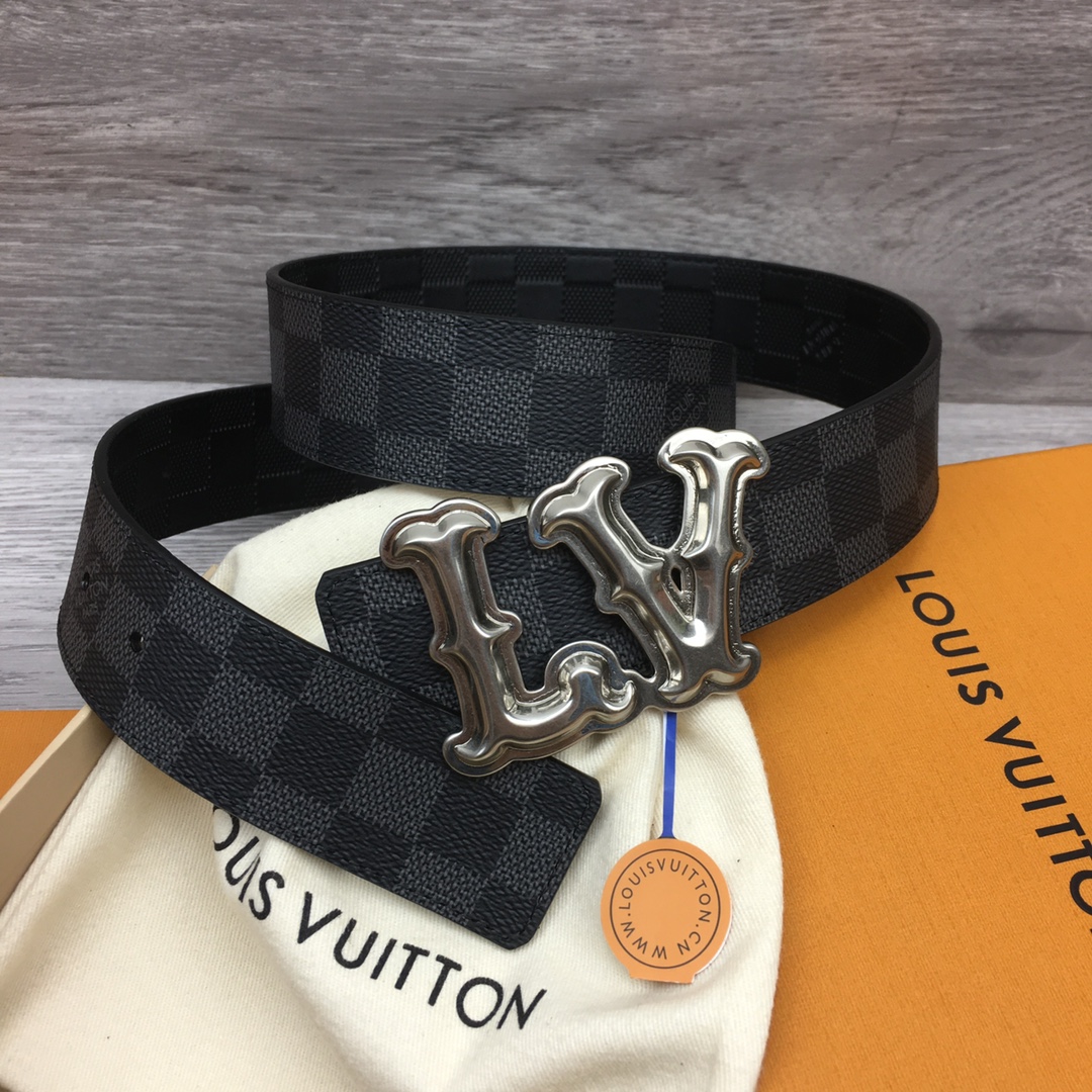 Louis Vuitton Men's Casual Reversible Canvas Belt