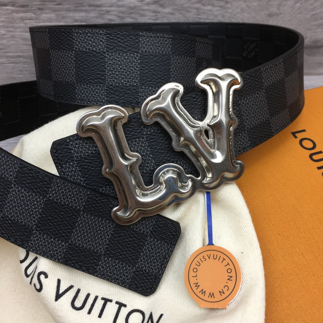 Louis Vuitton Men's Casual Reversible Canvas Belt