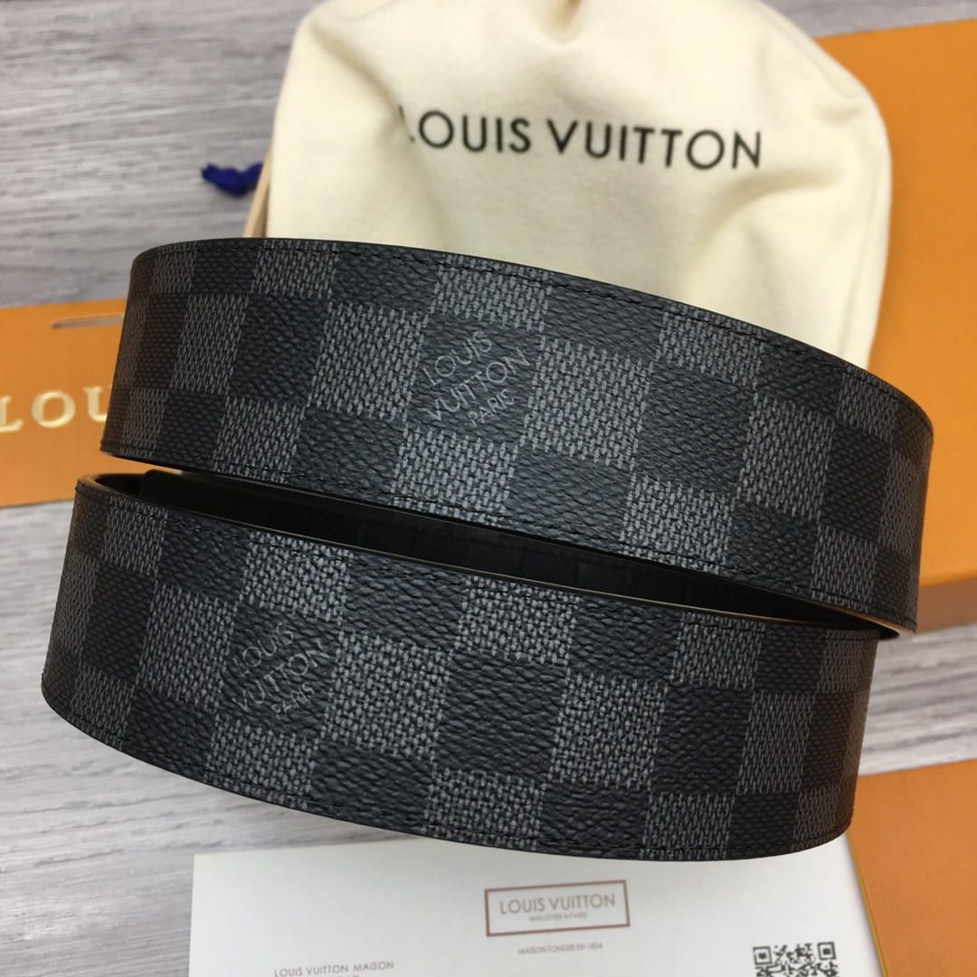 Louis Vuitton Men's Casual Reversible Canvas Belt