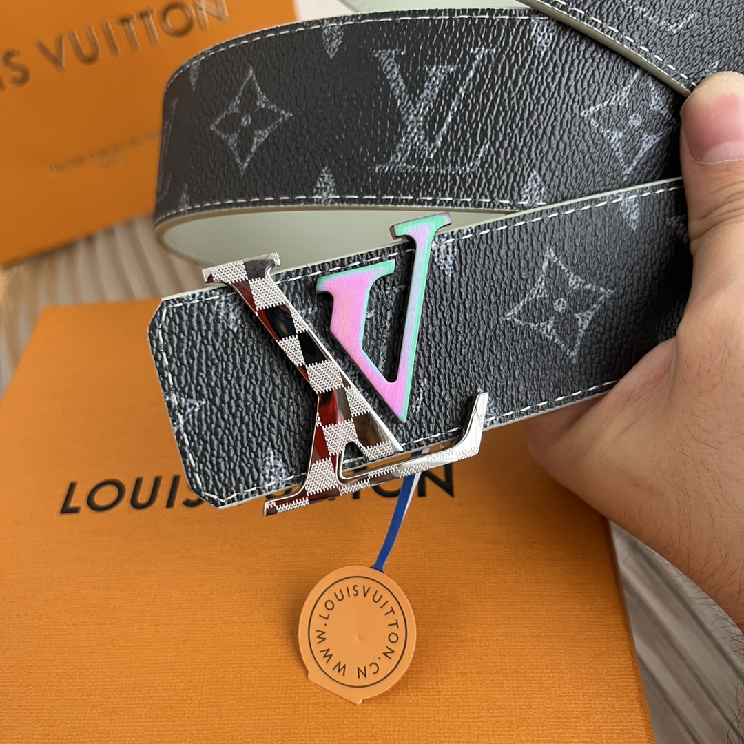 Louis Vuitton LV Custom 4cm Reversible Canvas Belt