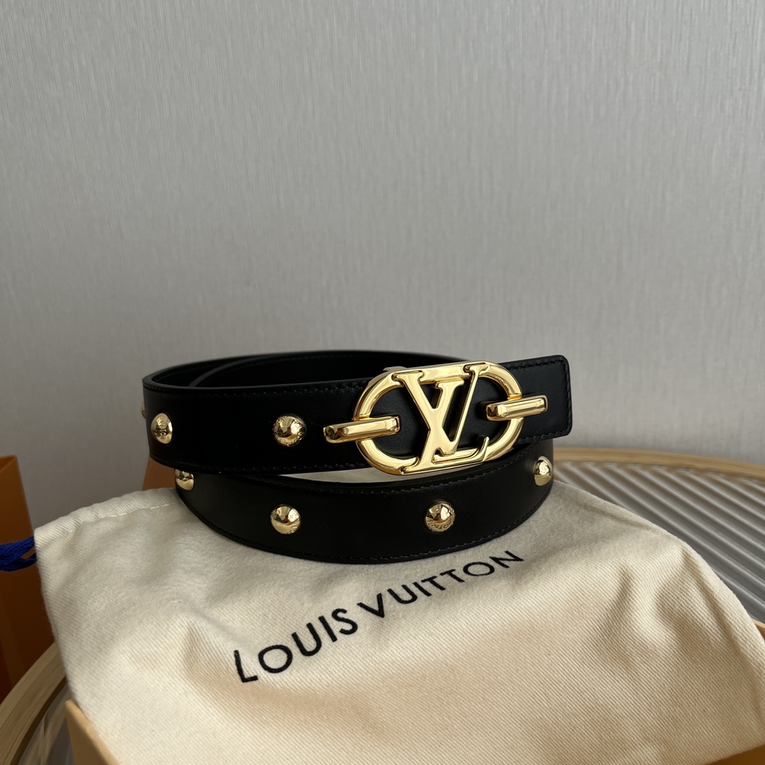  Louis Vuitton Women's Reversible Leather Belt with Floral Accents