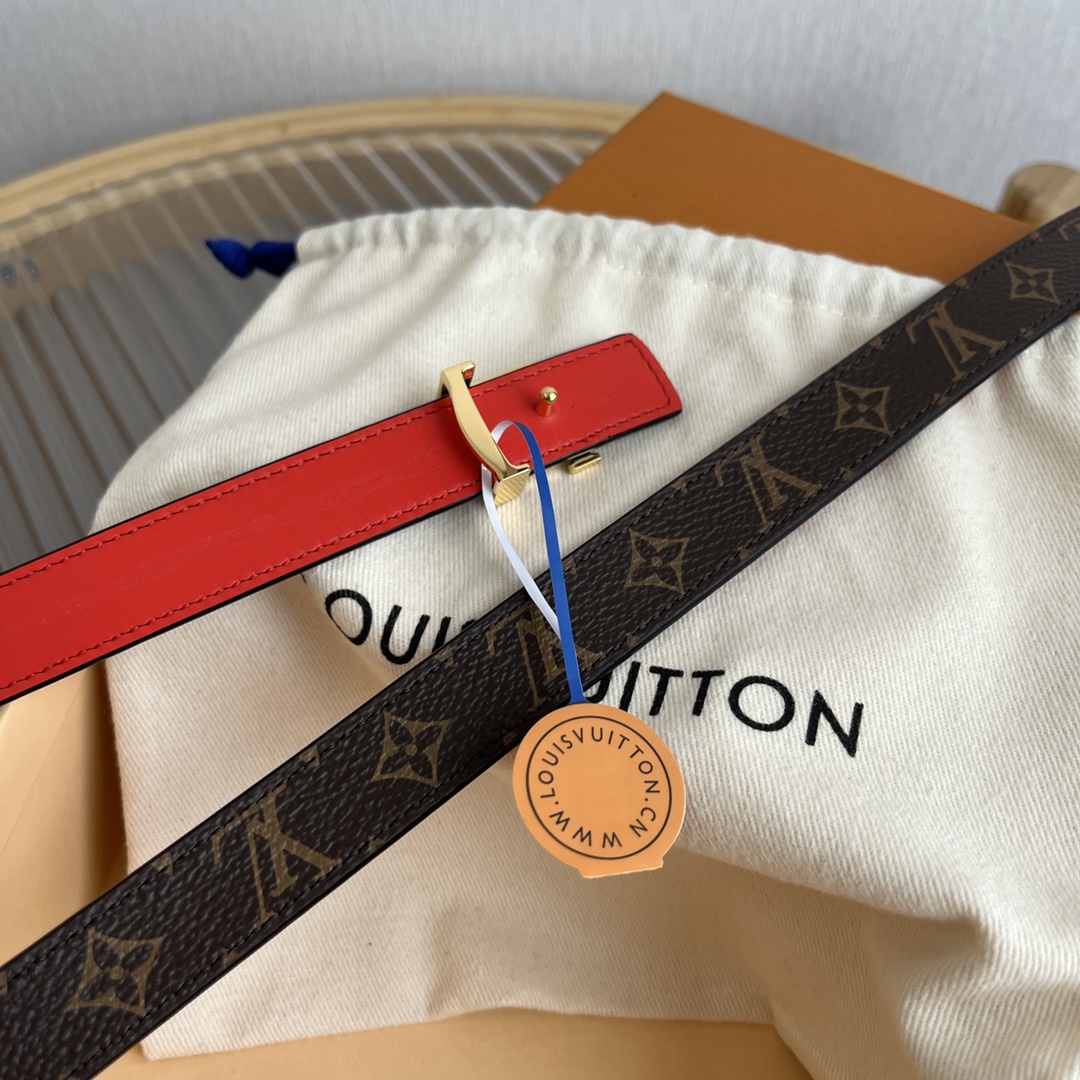 Louis Vuitton LV Women's 2cm Leather Belt