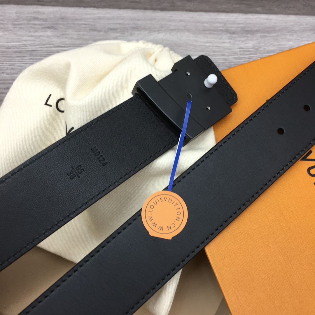  Louis Vuitton LV Men's Original Leather Belt