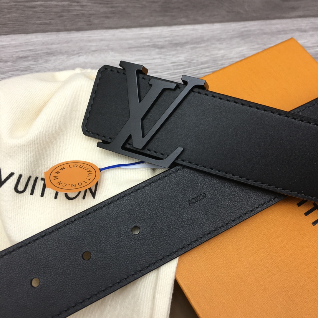  Louis Vuitton LV Men's Original Leather Belt