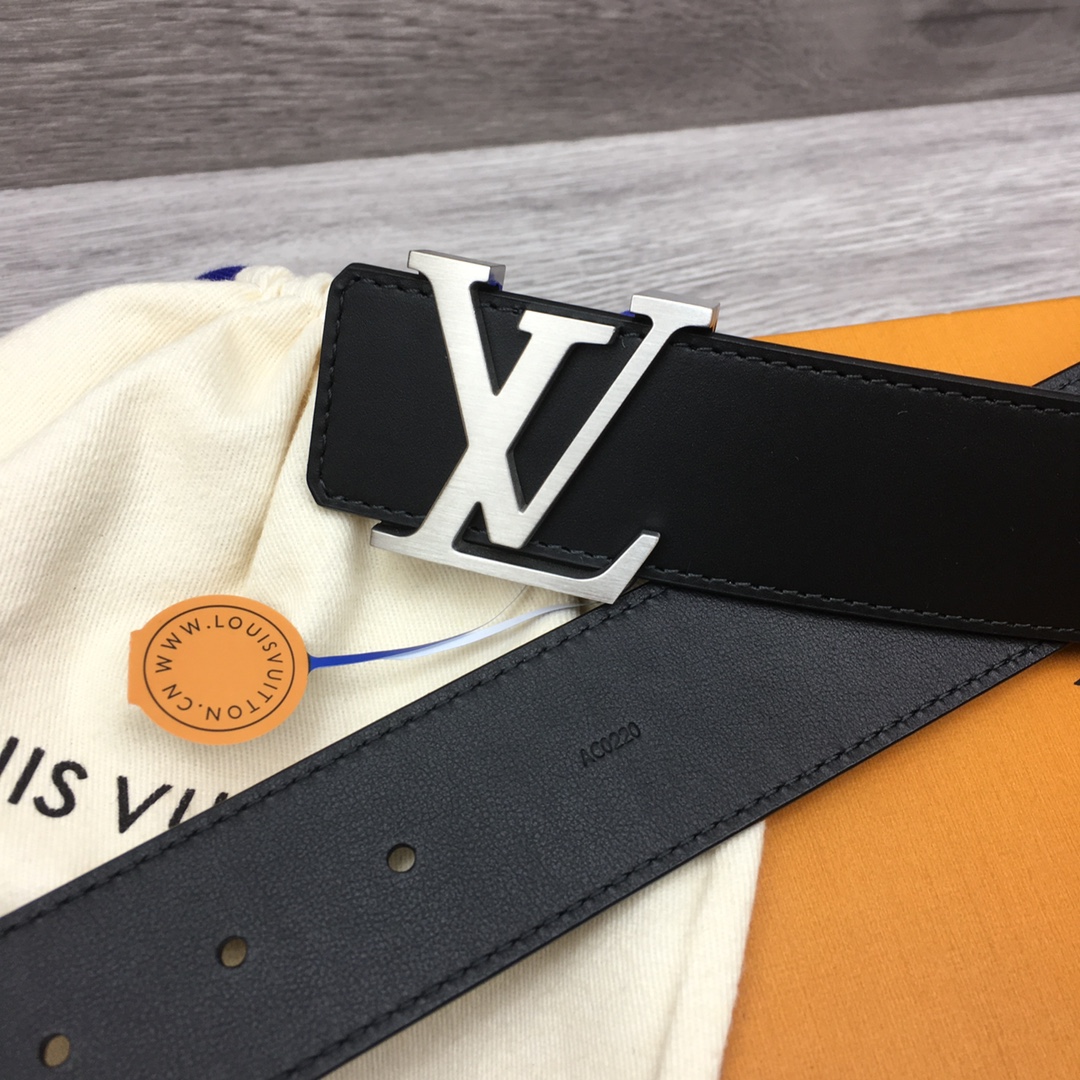  Louis Vuitton LV Men's Original Leather Belt