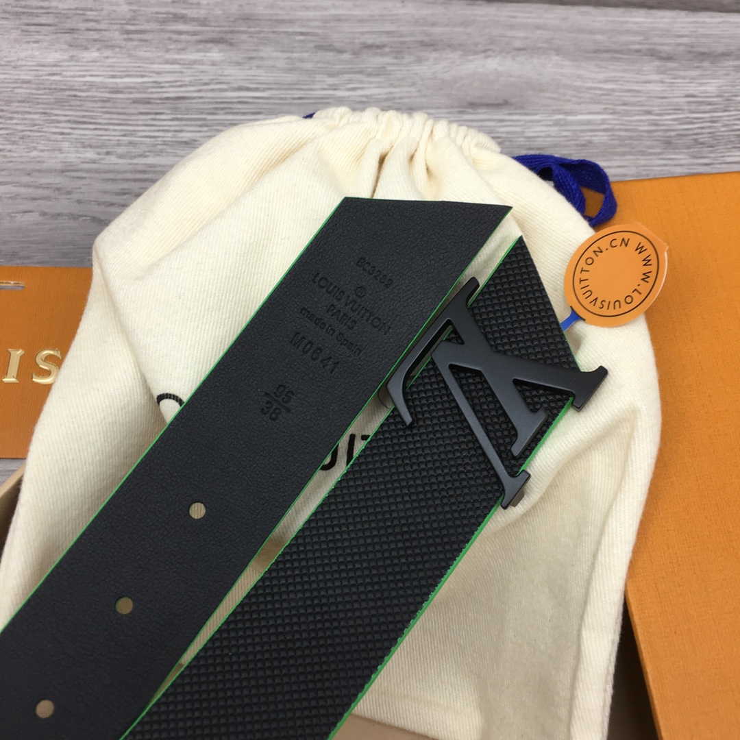 Louis Vuitton LV Men's Casual Belt