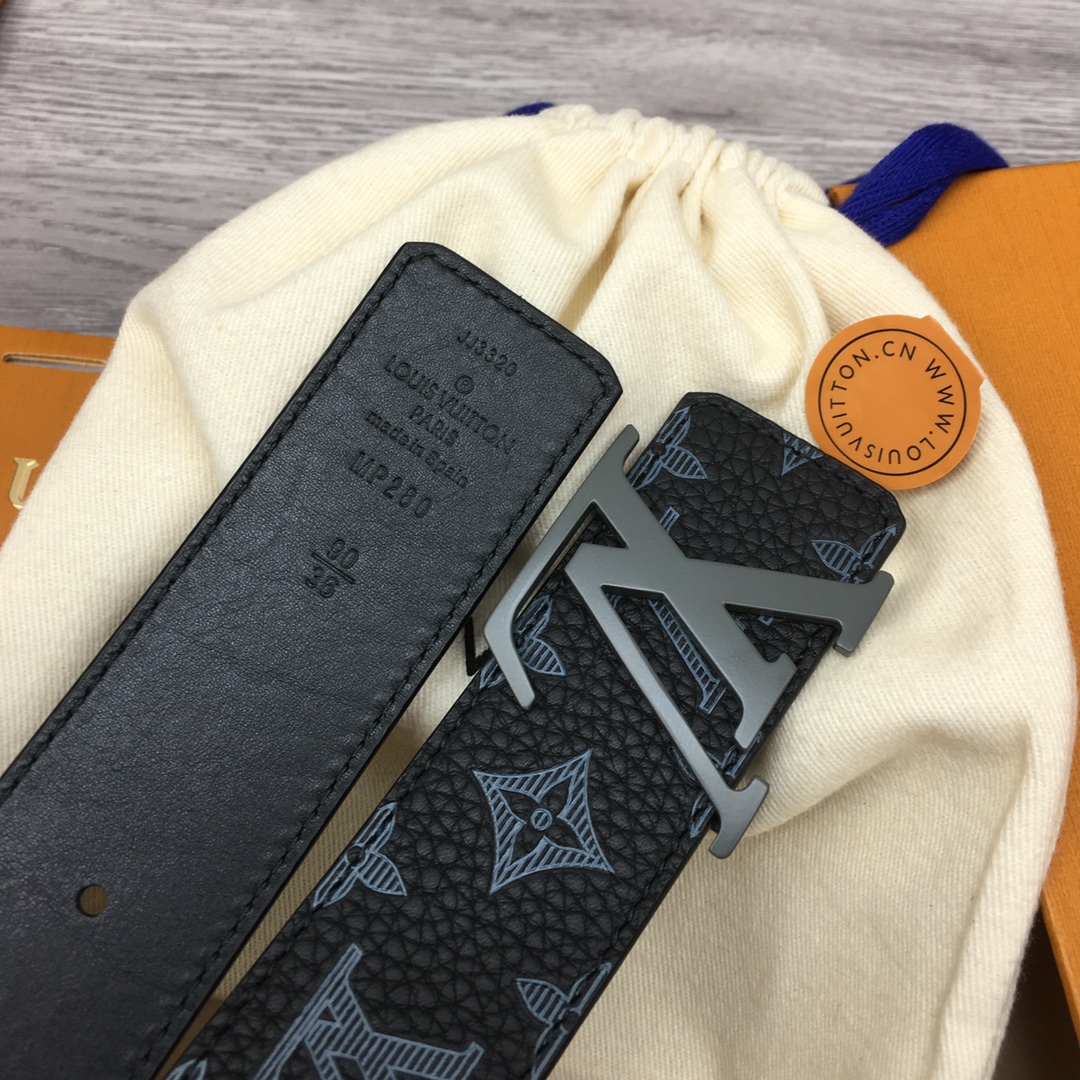 Louis Vuitton LV Men's Reversible Belt with Logo Pattern