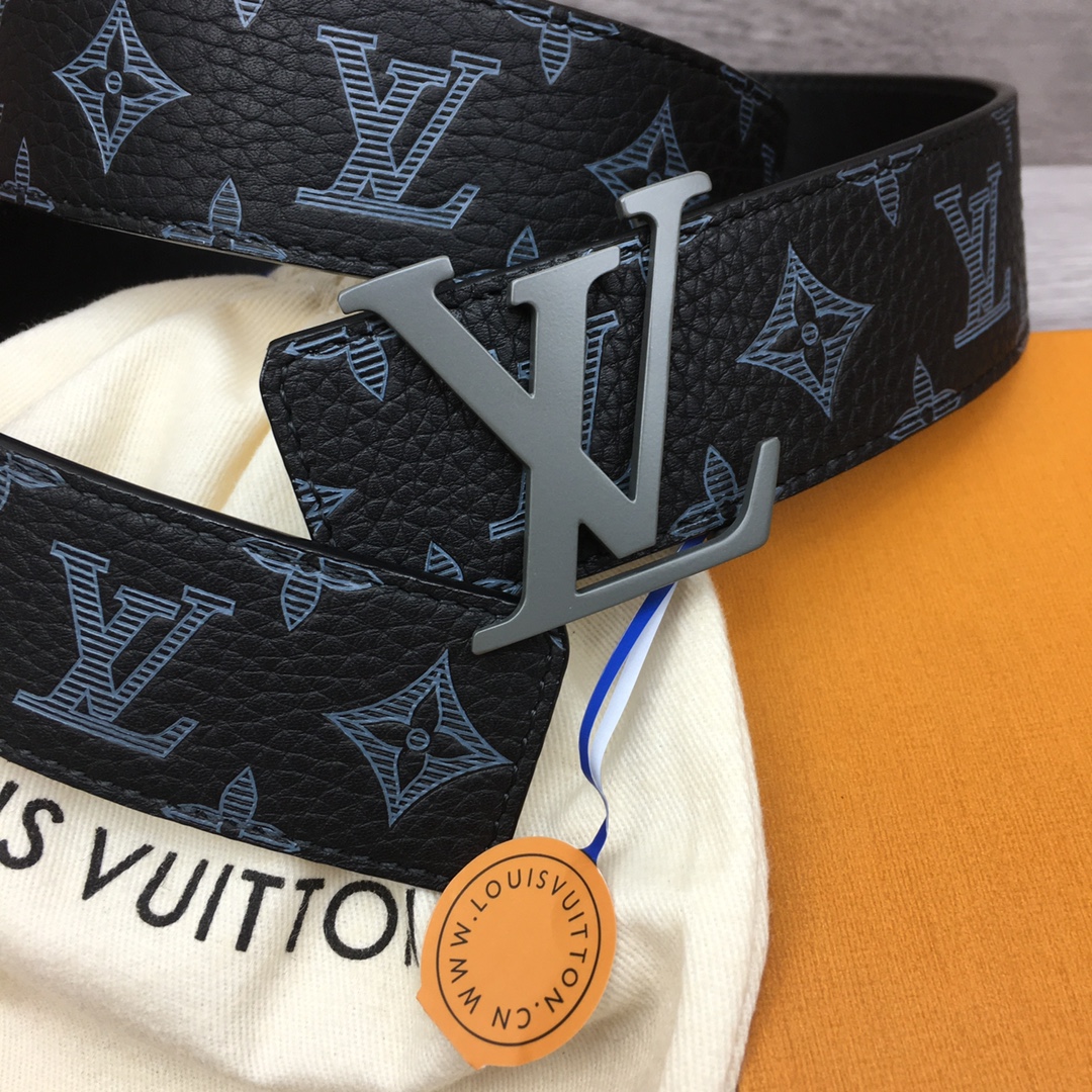 Louis Vuitton LV Men's Reversible Belt with Logo Pattern