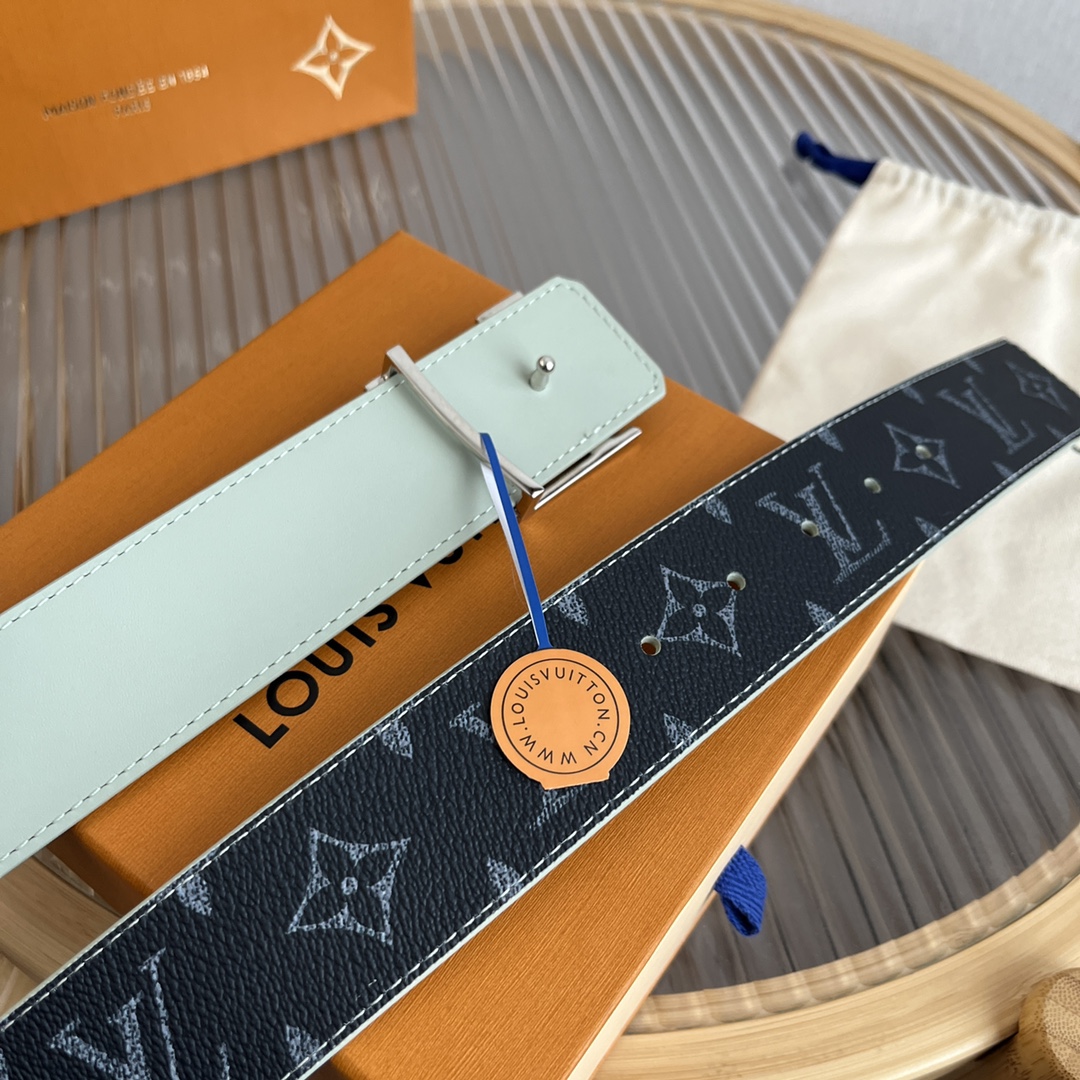 Louis Vuitton LV Custom 4cm Reversible Canvas Belt