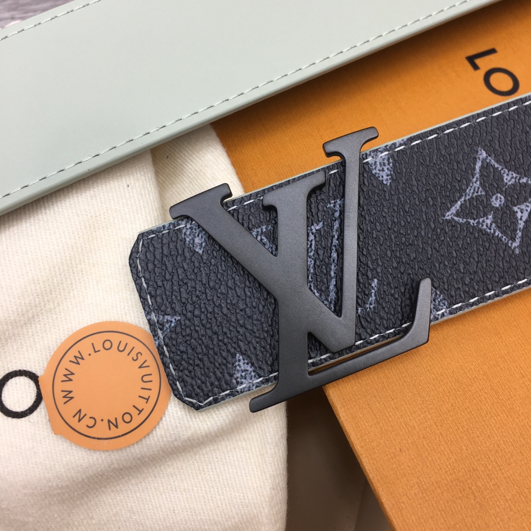 Louis Vuitton LV Custom 4cm Reversible Canvas Belt