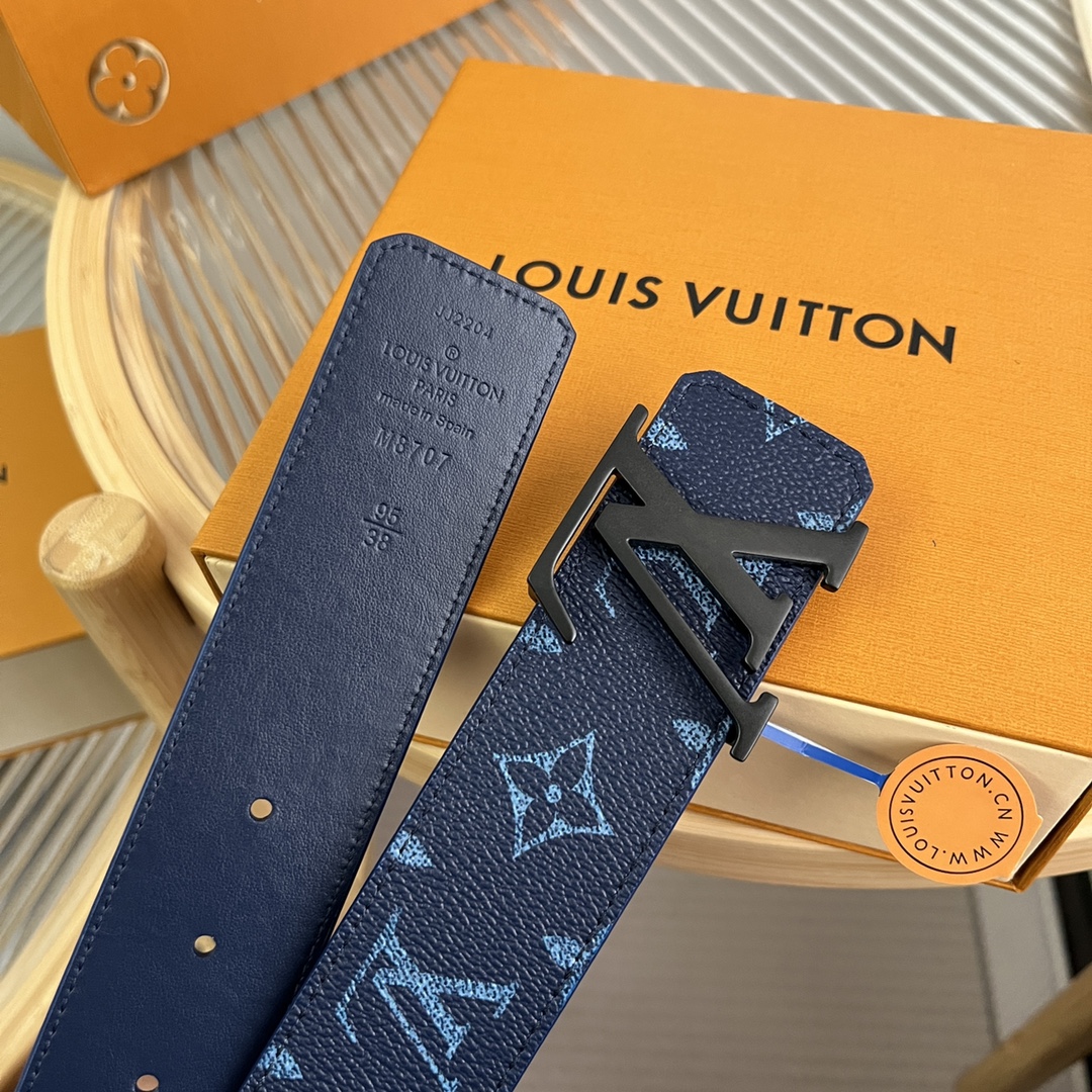 Louis Vuitton LV Custom 4cm Reversible Canvas Belt