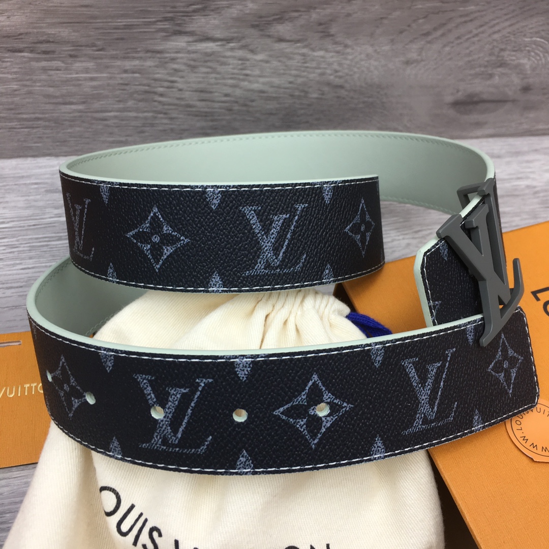 Louis Vuitton LV Custom 4cm Reversible Canvas Belt