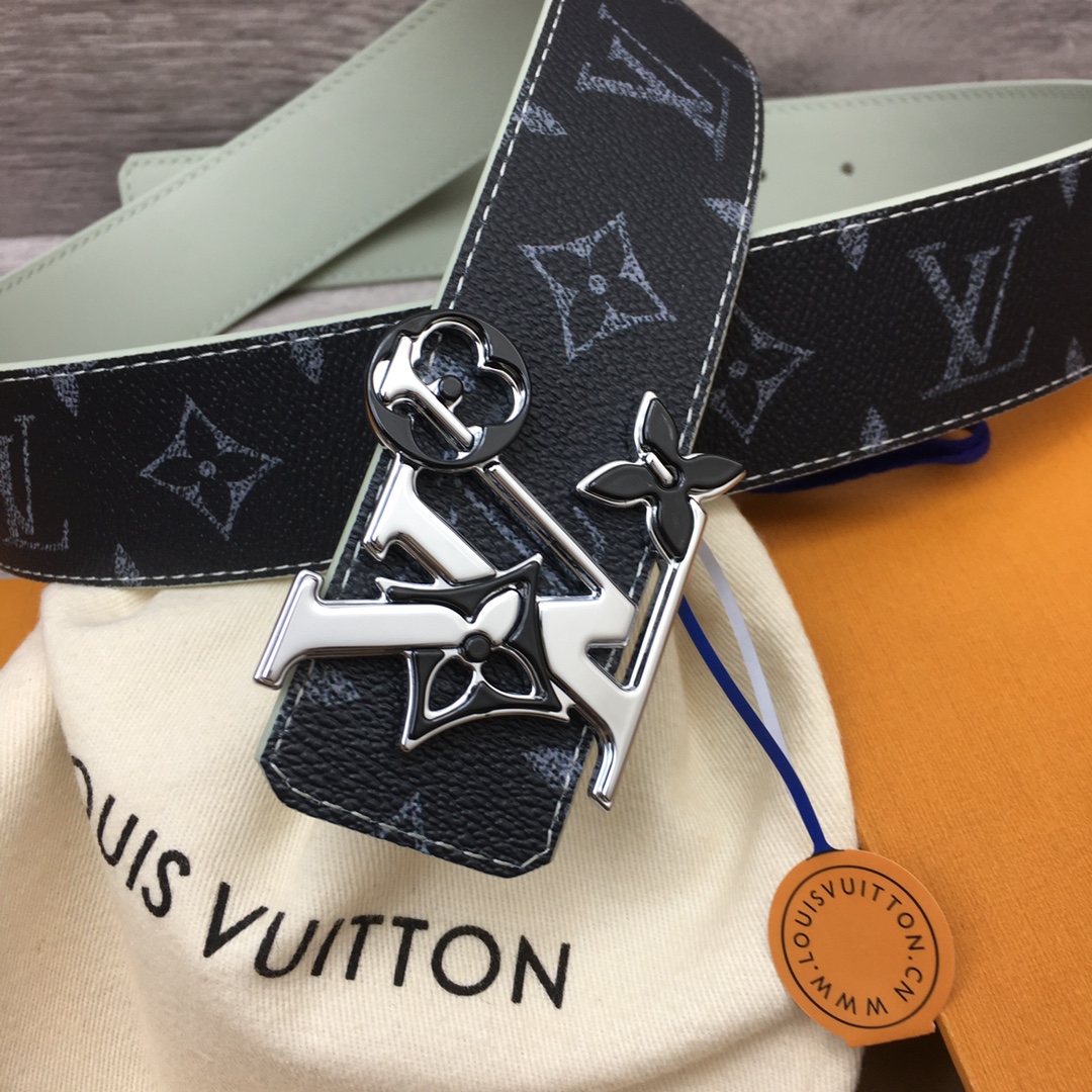 Louis Vuitton LV Custom 4cm Reversible Canvas Belt