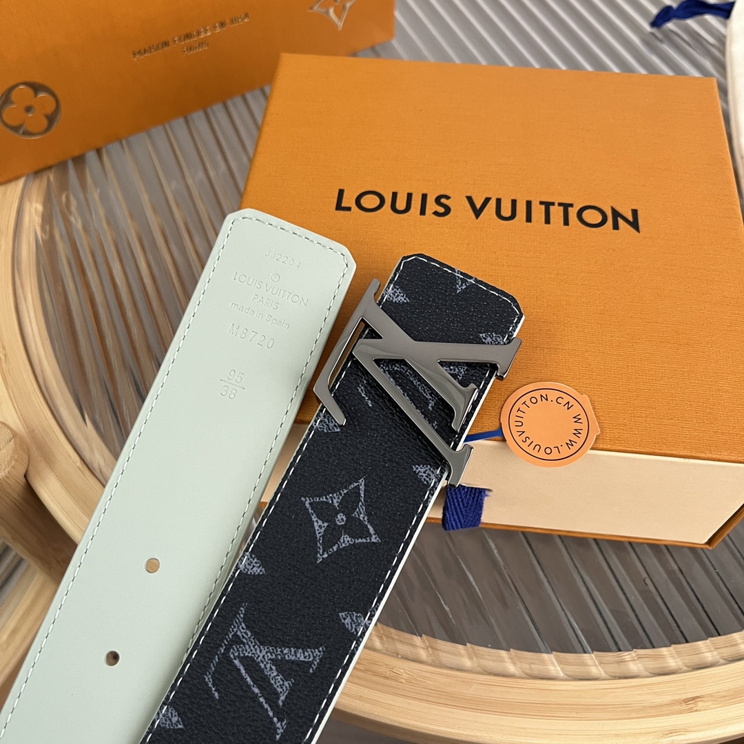 Louis Vuitton LV Custom 4cm Reversible Canvas Belt