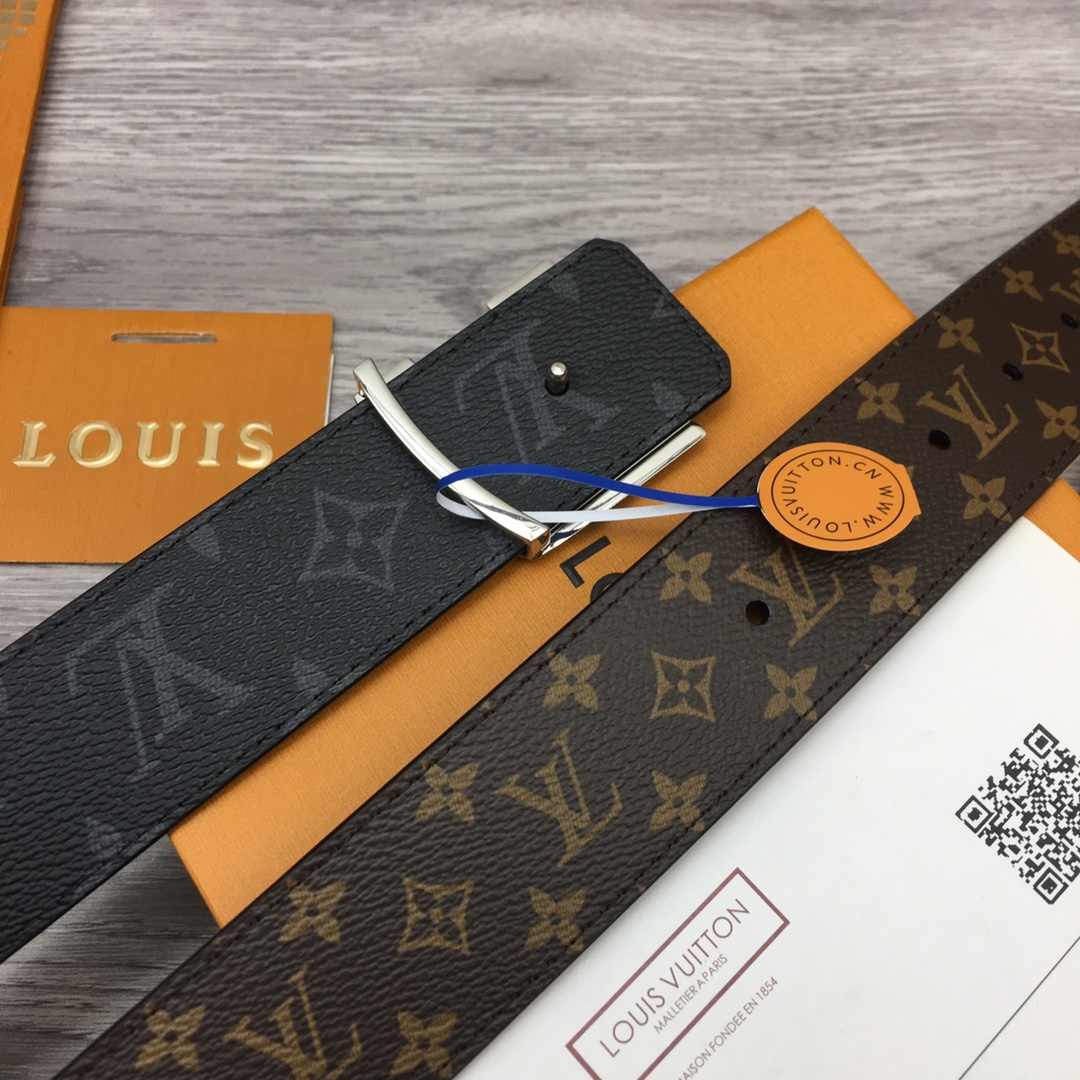 Louis Vuitton LV Overseas Exclusive 4cm Calfskin Belt