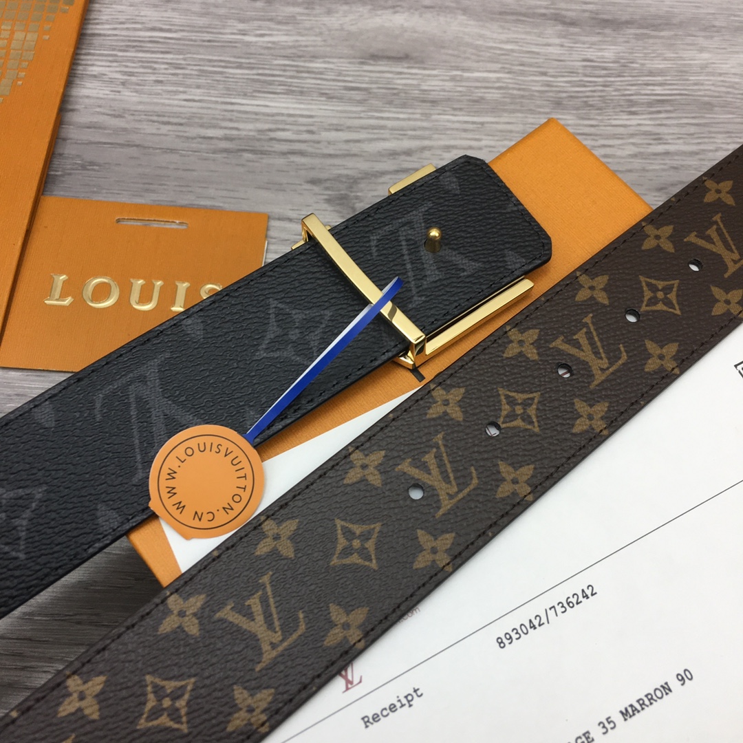 Louis Vuitton LV Overseas Exclusive 4cm Calfskin Belt