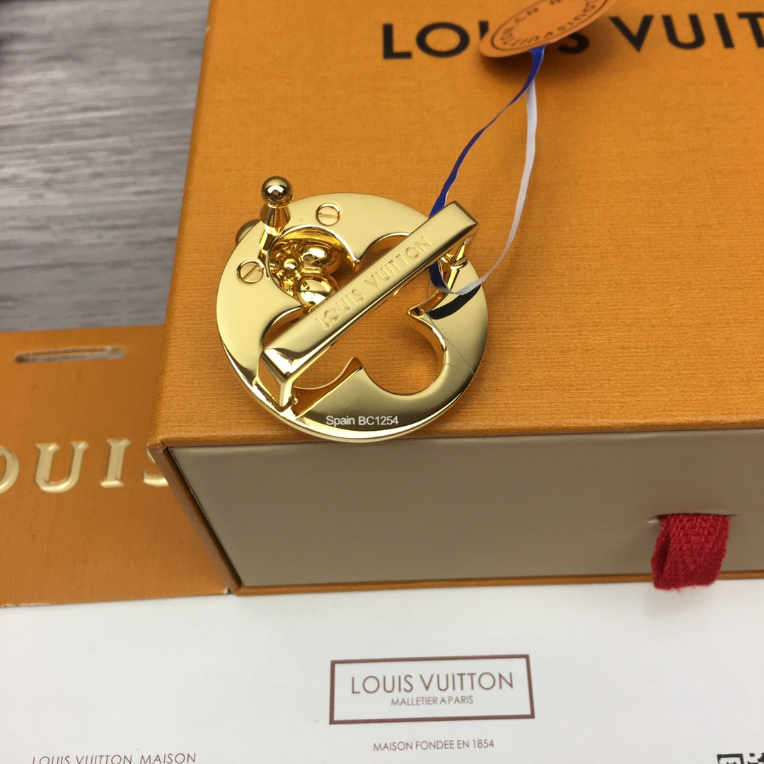 Louis Vuitton LV Women's New Belt 3cm