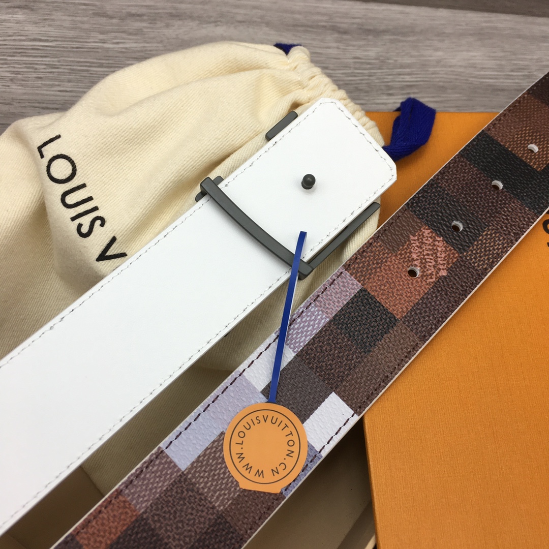 Louis Vuitton LV Men's New Season Belt