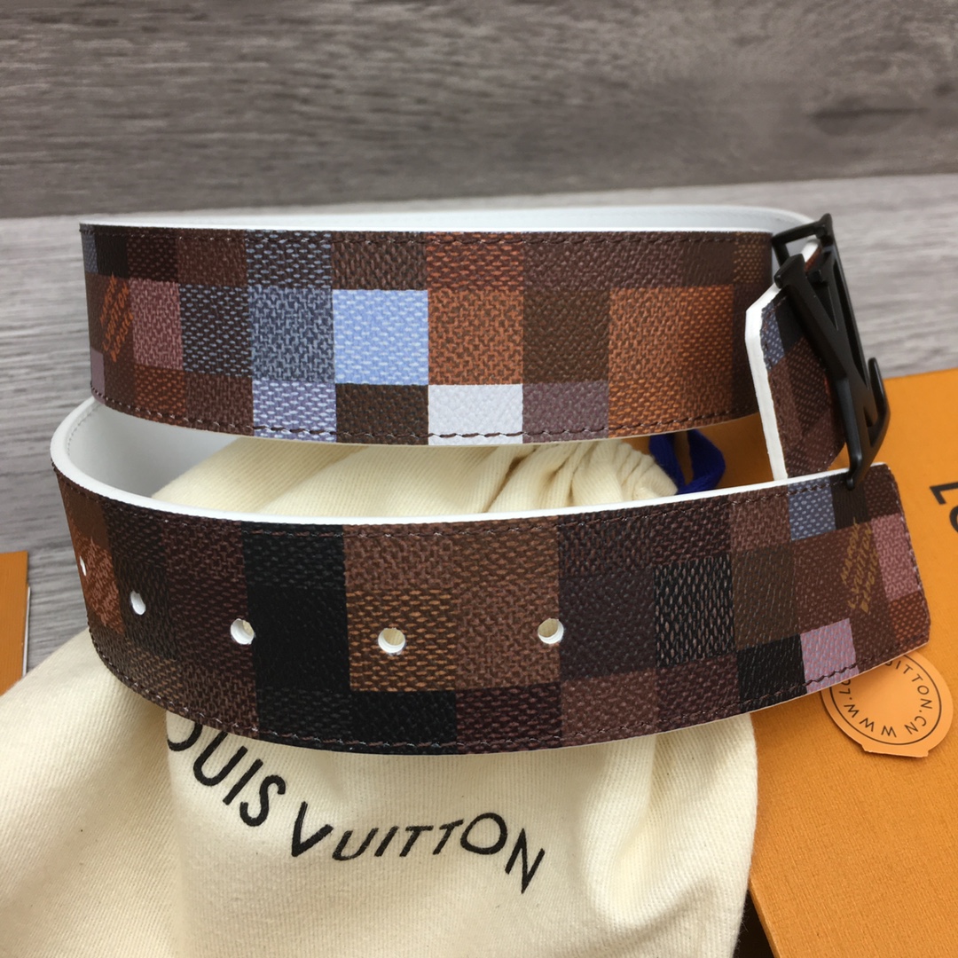 Louis Vuitton LV Men's New Season Belt