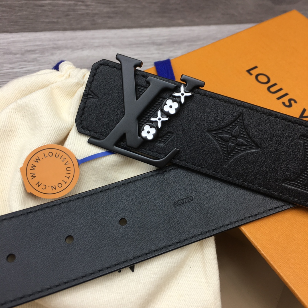 Louis Vuitton LV Men's New Season Belt