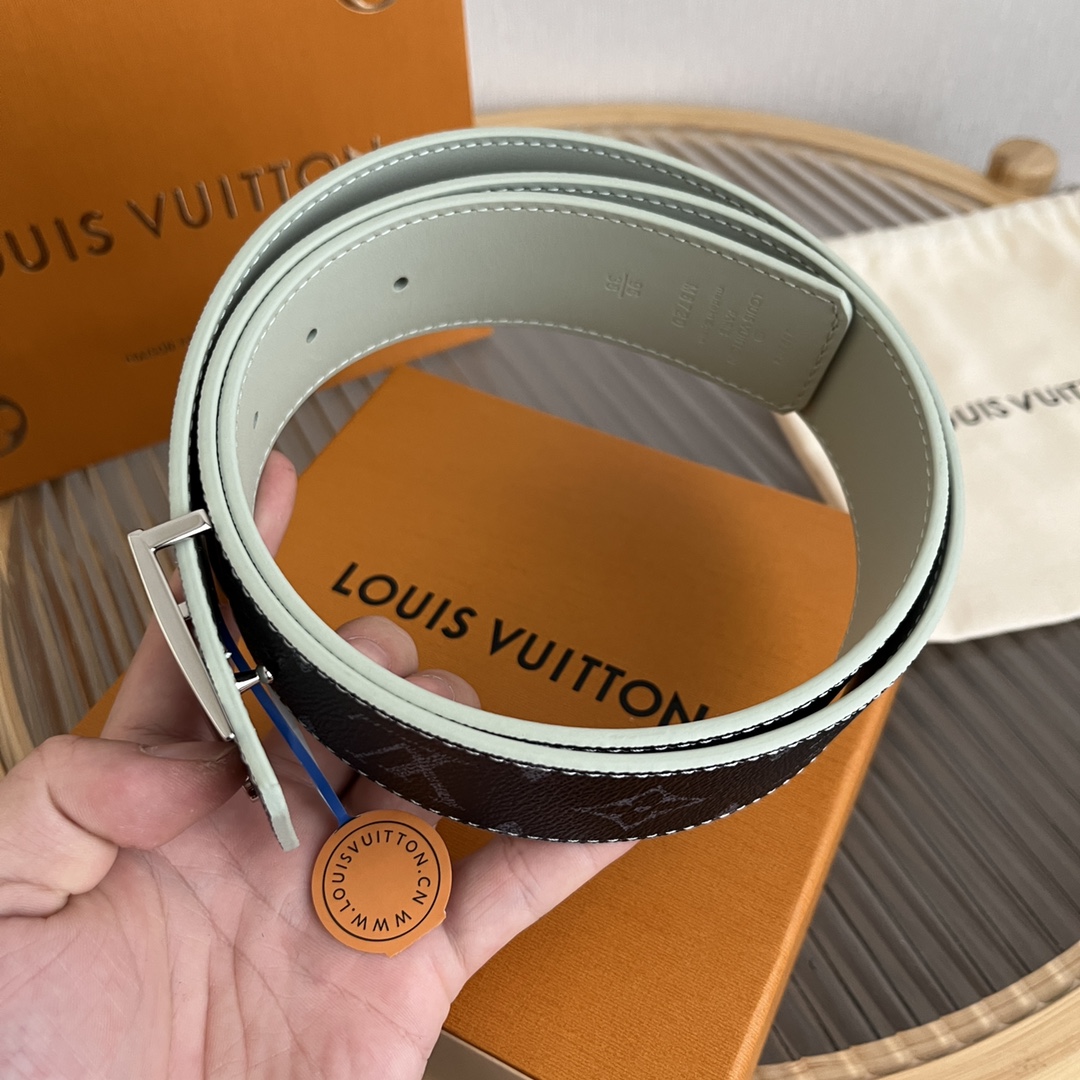 Louis Vuitton LV Custom 4cm Reversible Canvas Belt