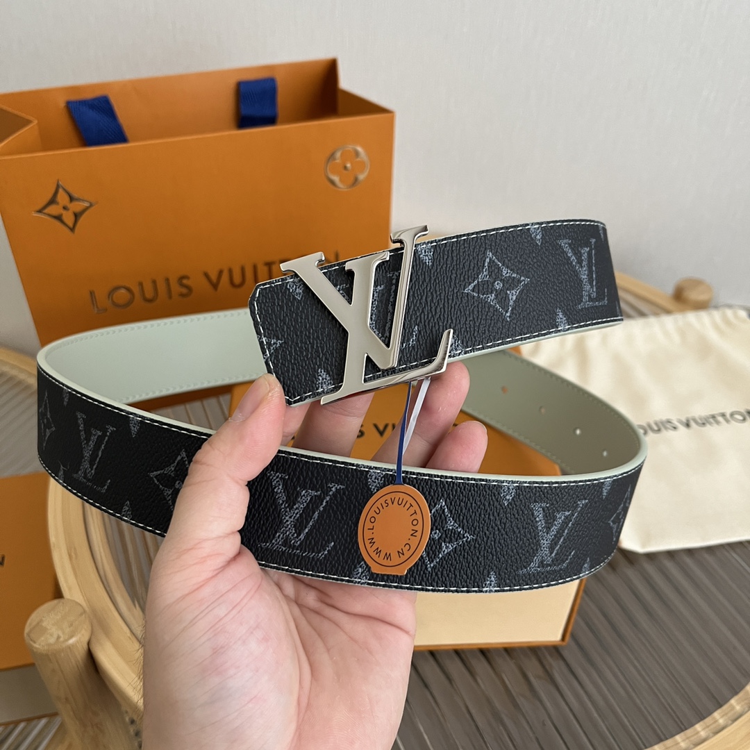 Louis Vuitton LV Custom 4cm Reversible Canvas Belt