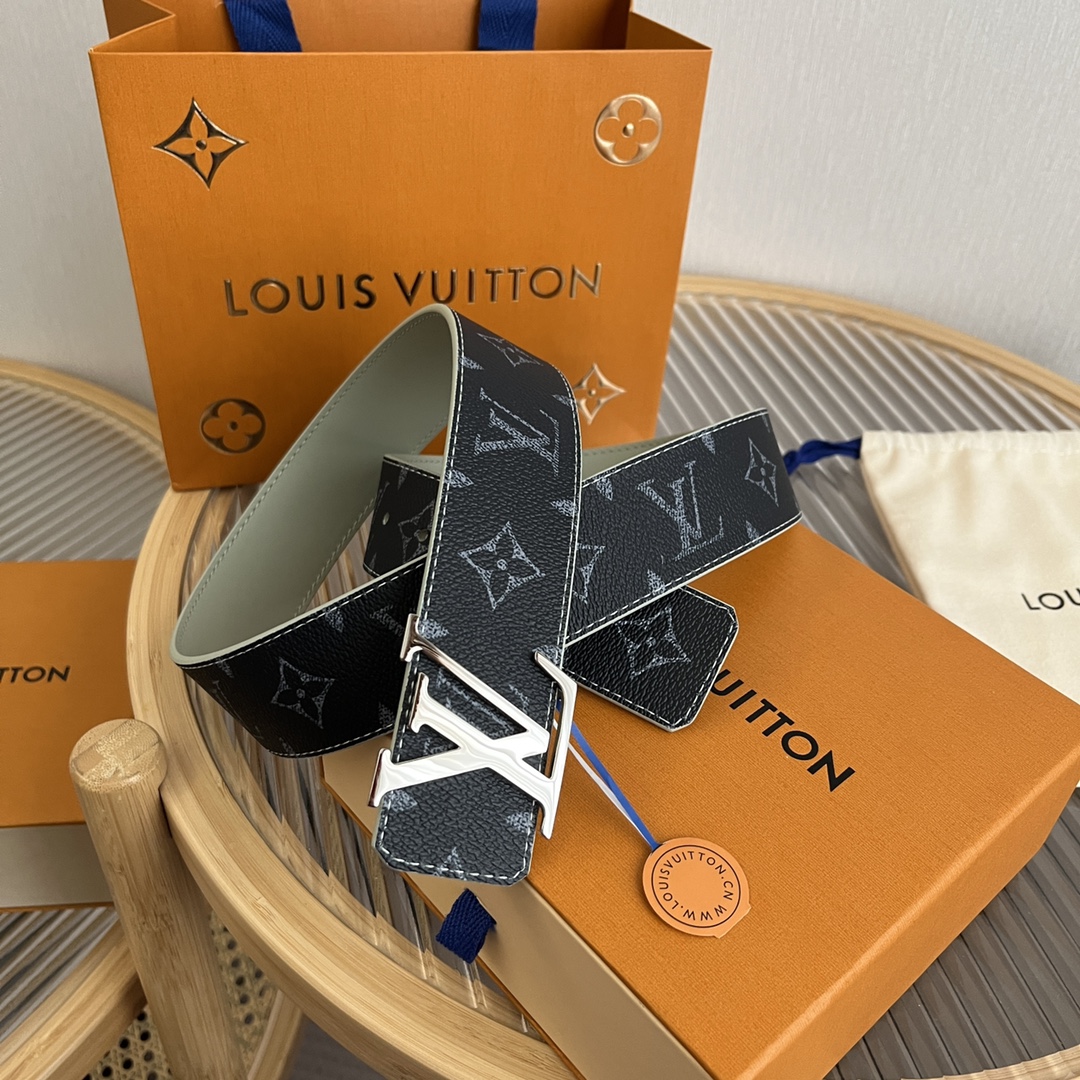 Louis Vuitton LV Custom 4cm Reversible Canvas Belt