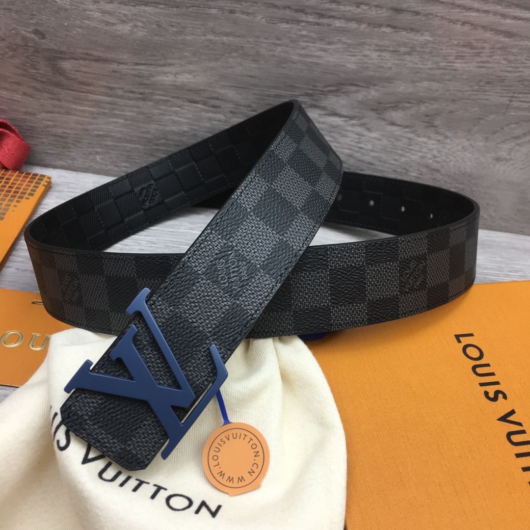 Louis Vuitton Men's Casual Reversible Belt