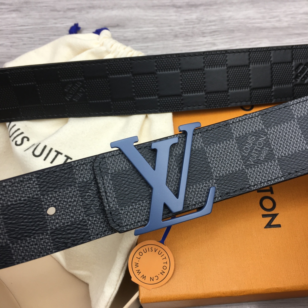 Louis Vuitton Men's Casual Reversible Belt