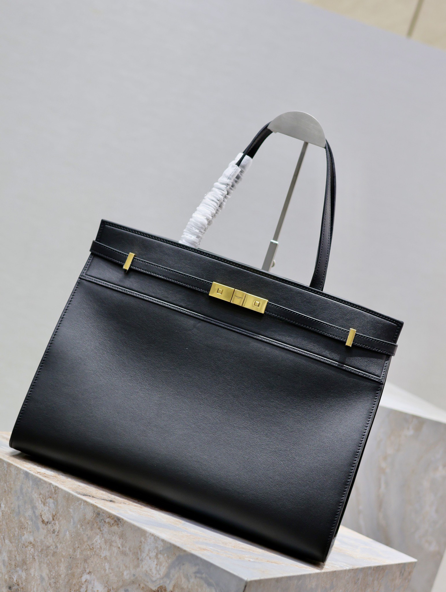 Saint Laurent Manhattan Shopping Bag