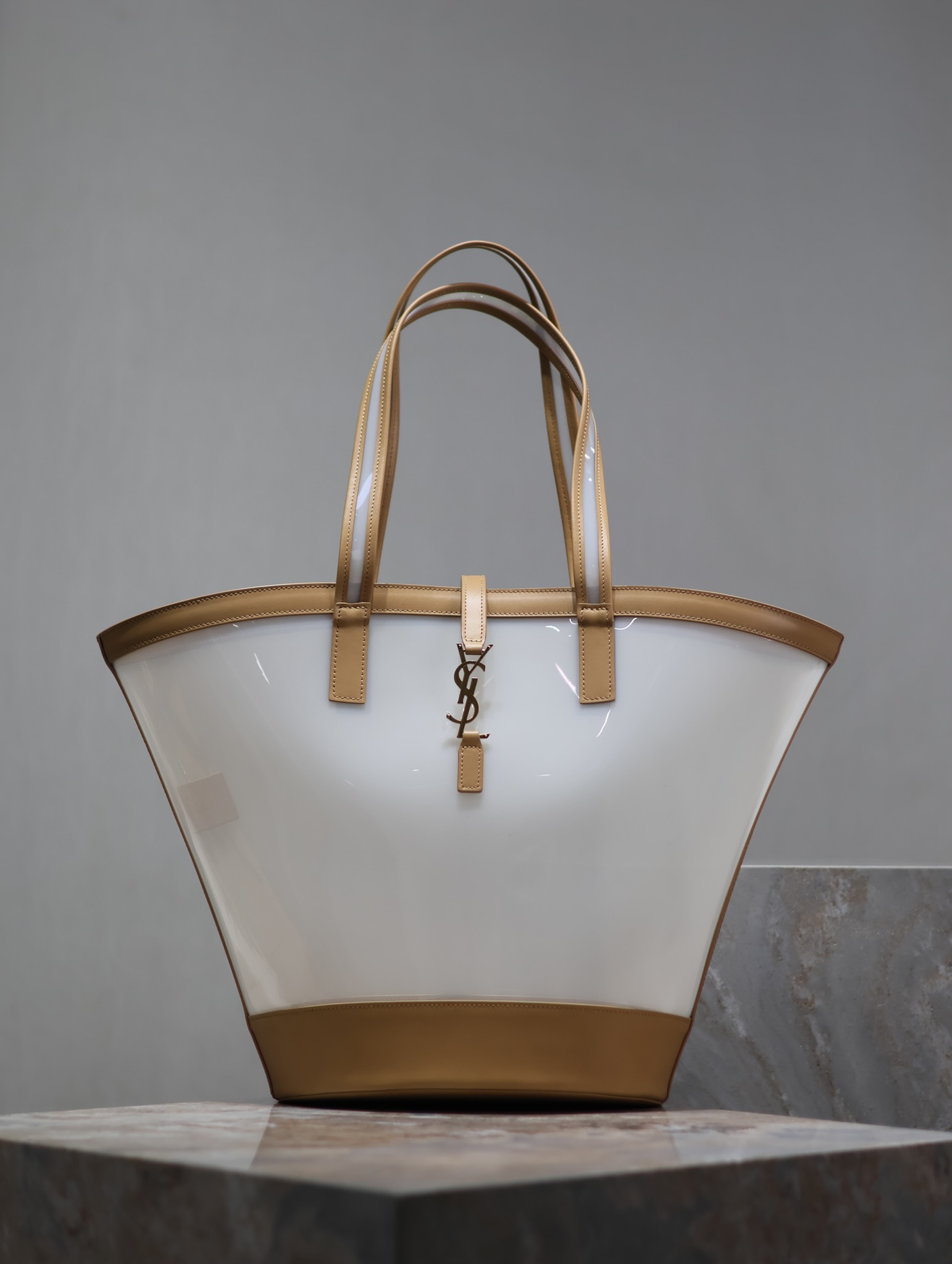 Saint Laurent PANIER Bucket Bag in Apricot